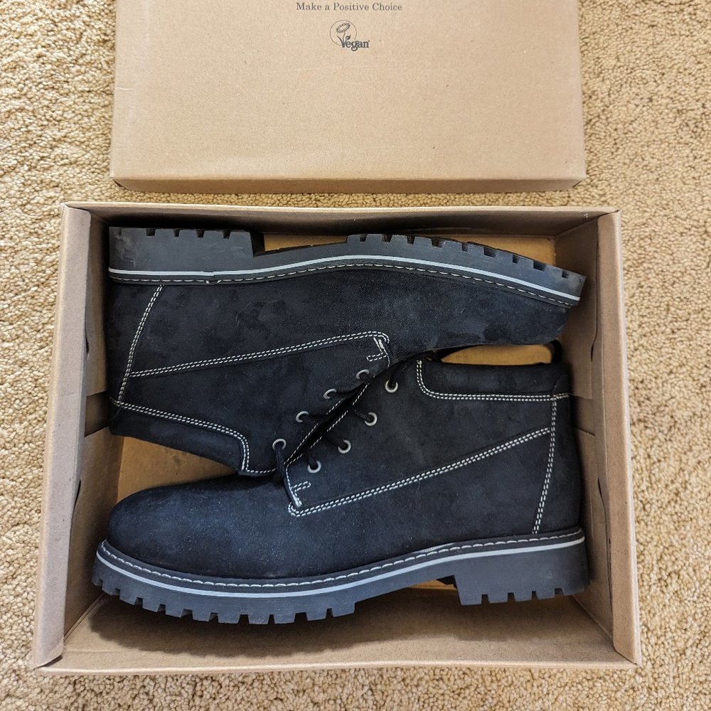 Will's Vegan Store Low Dock Boots - Black Vegan Suede
